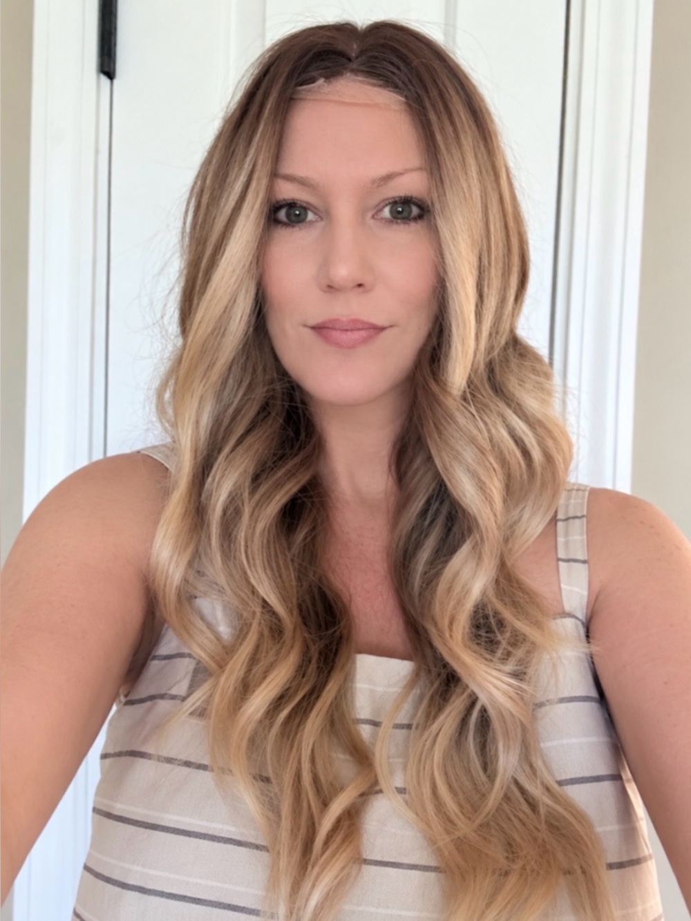 Long Rooted Blonde Wavy Lace-Front Wig – Dimensional Balayage BNWTL